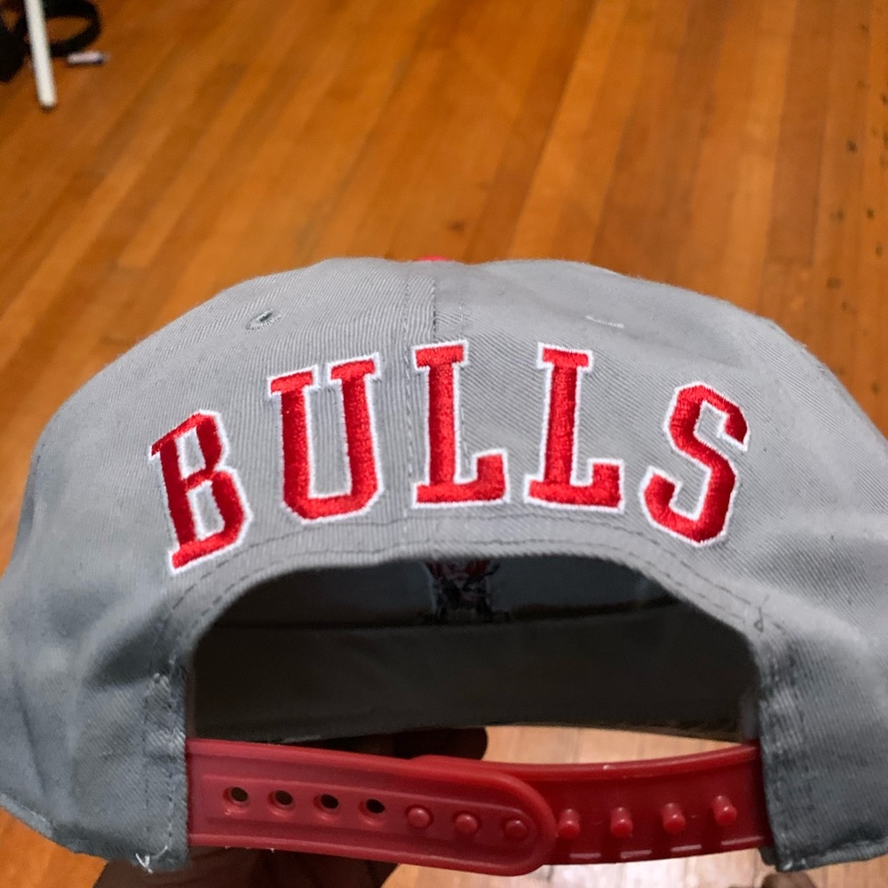 Bulls Camo Snapback - Picture 2 of 3